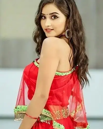 Escort In Mahuva